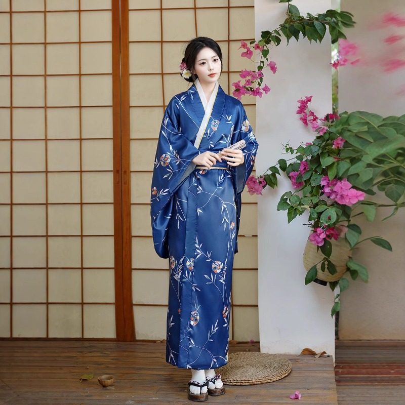 Kostum Cosplay Kimono Jepang Y - Asian Cosplay Anime ulasan dan harga